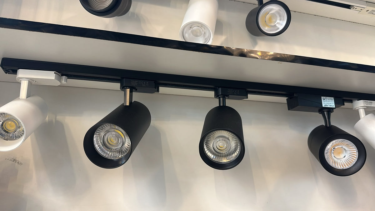 Faretto LED a Binario Monofase 1 1,5 2 Metri Lampada Spot Orientabile Soffitto