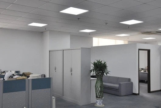 Pannello LED 60x60 48W 4320LM Slim Driver Incluso Bordo Argento Sospensione V.L
